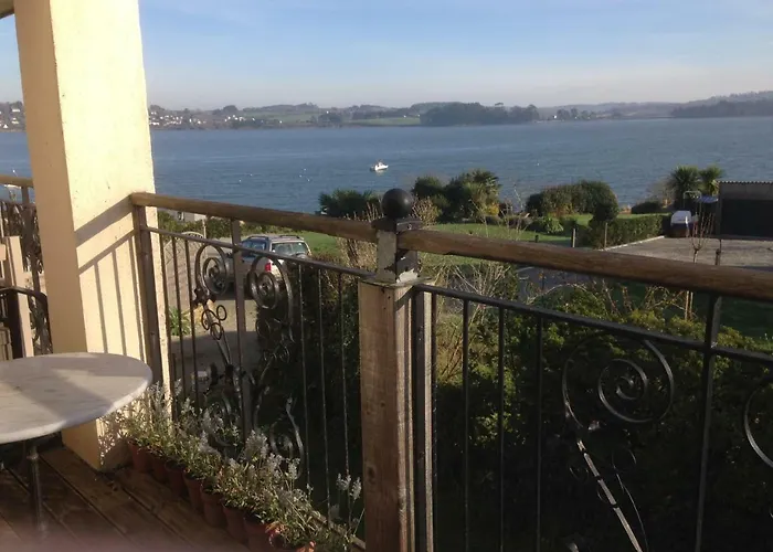 St Guenole\' Studio Apartment